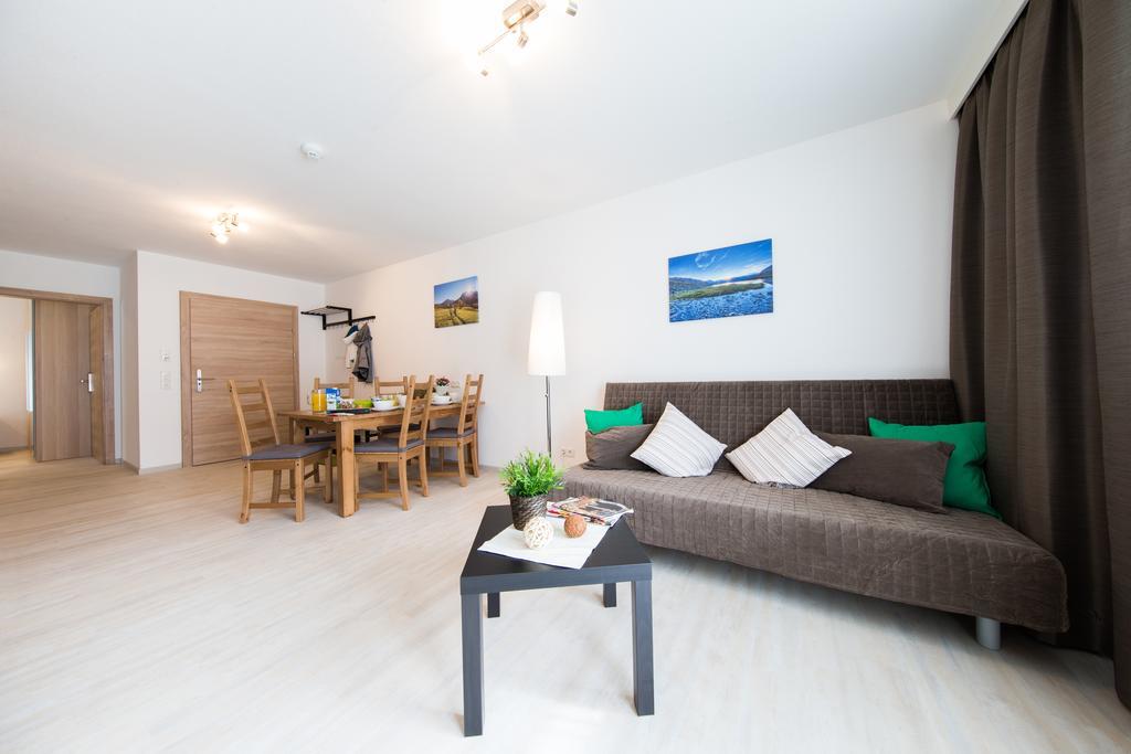 ゼルデンHaus Luigiアパートメント 部屋 写真